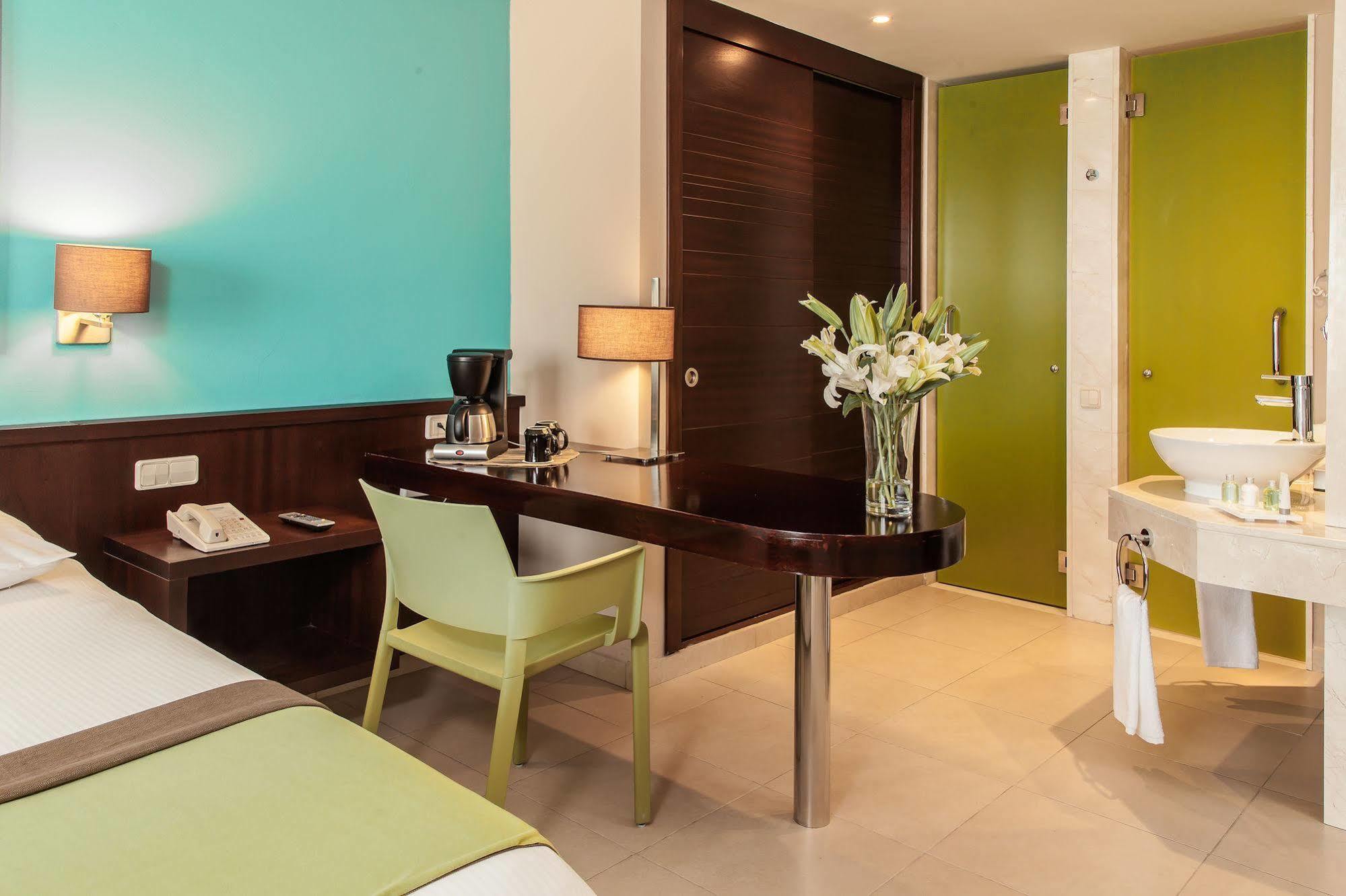 B&B Rooms פונטה קאנה מראה חיצוני תמונה
